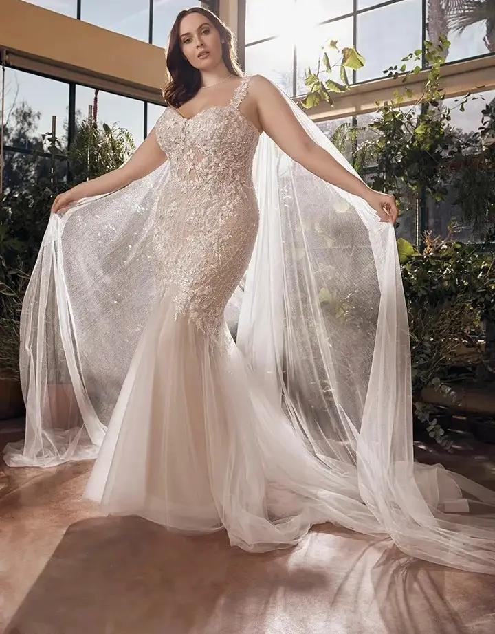 Plus-size Model in a wedding gown